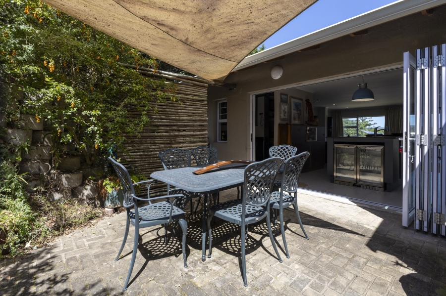 4 Bedroom Property for Sale in Seafield Eastern Cape